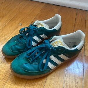 Women’s Adidas Sambas